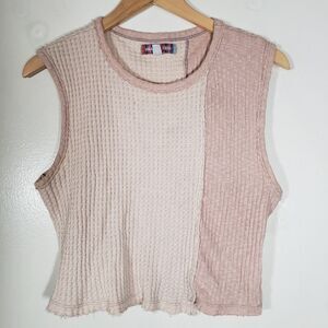 Urban Outfitters Waffle Knit Crew Neck Sleeveless Casual Crop Top Size L